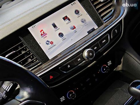 Opel Insignia 2017 - фото 14