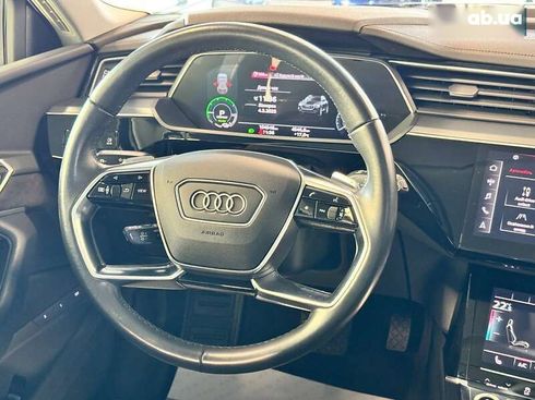 Audi E-Tron 2021 - фото 30