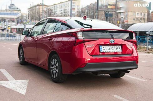 Toyota Prius 2019 - фото 5