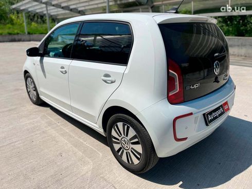 Volkswagen e-Up 2014 белый - фото 10