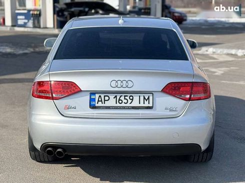 Audi A4 2011 - фото 13