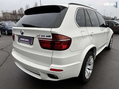 BMW X5 2012 - фото 7