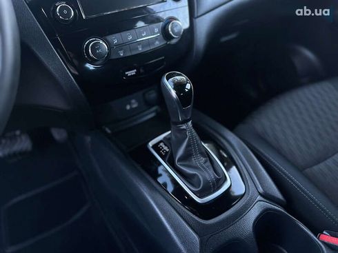 Nissan Rogue 2019 - фото 30