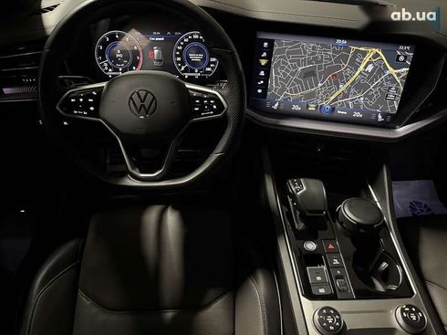 Volkswagen Touareg 2021 - фото 10