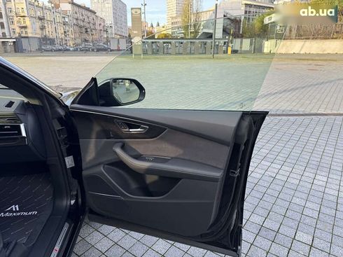 Audi SQ8 2023 - фото 27