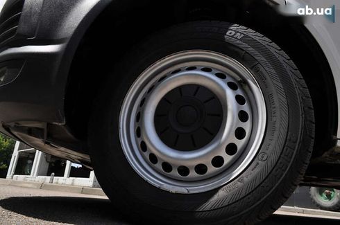 Volkswagen Transporter 2017 - фото 18