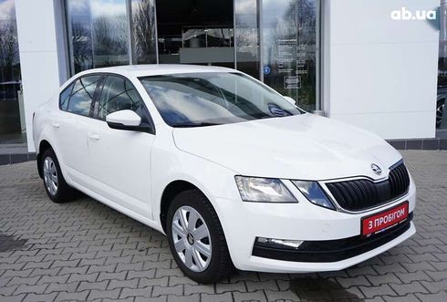 Skoda Octavia 2018 - фото 2