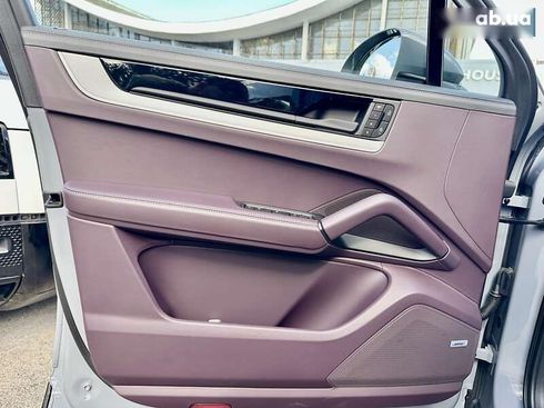 Porsche Cayenne 2024 - фото 18