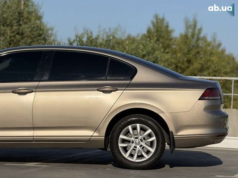 Volkswagen Passat 2016 - фото 13