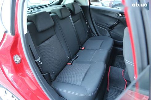 Peugeot 208 2017 - фото 11