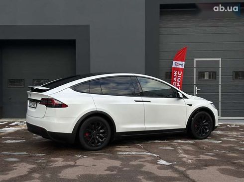 Tesla Model X 2020 - фото 7