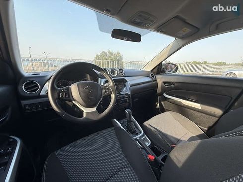 Suzuki Vitara 2016 - фото 27