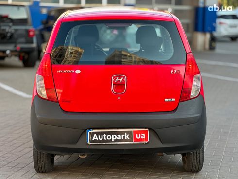 Hyundai i10 2009 красный - фото 6