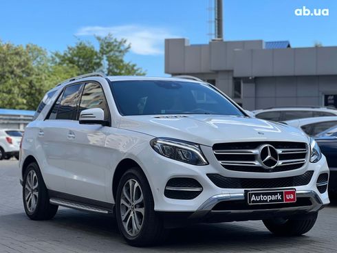 Mercedes-Benz GLE-Class 2017 белый - фото 4