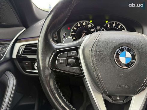 BMW 5 серия 2017 - фото 28