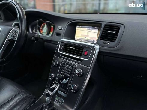 Volvo V60 2013 - фото 25