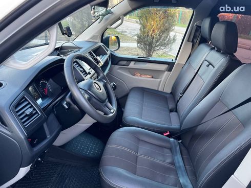 Volkswagen Transporter 2017 белый - фото 13