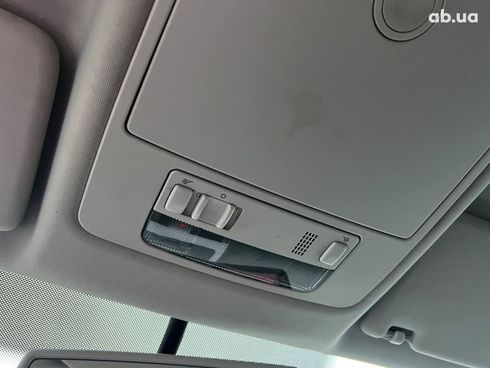 Volkswagen Touran 2009 белый - фото 32