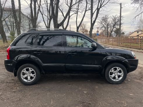 Hyundai Tucson 2008 черный - фото 6