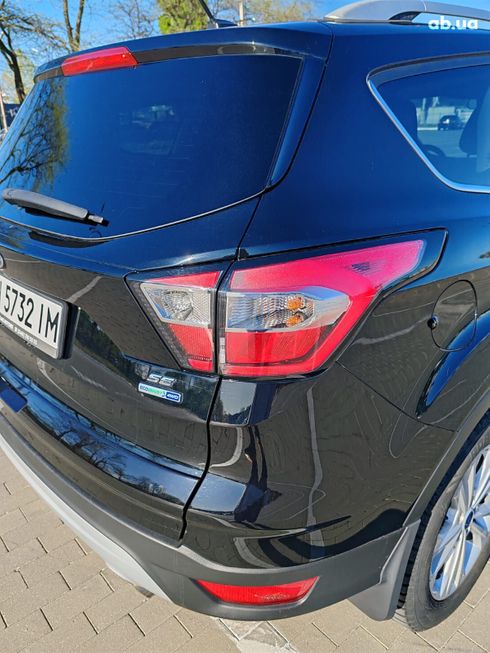 Ford Escape 2017 черный - фото 11