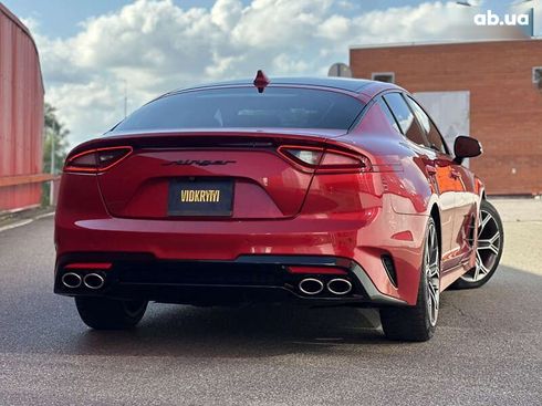 Kia Stinger 2017 - фото 21