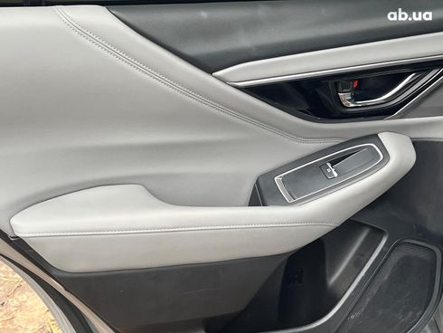 Subaru Legacy 2019 серый - фото 25