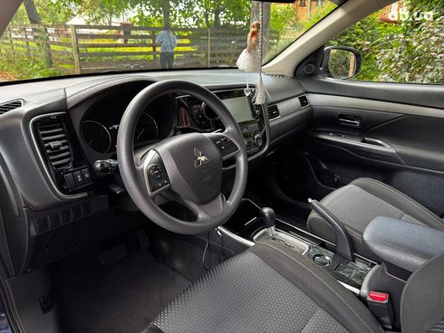 Mitsubishi Outlander 2017 синий - фото 9
