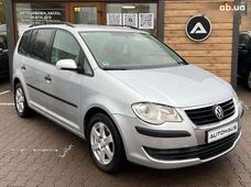 Продаж вживаних Volkswagen Touran 2008 року - купити на Автобазарі