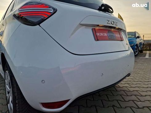 Renault Zoe 2021 - фото 17