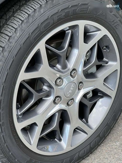 Jeep Grand Cherokee 2021 - фото 12