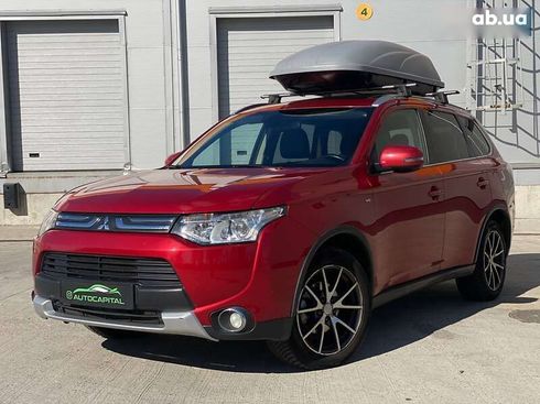 Mitsubishi Outlander 2014 - фото 3