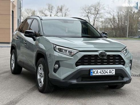 Toyota RAV4 2019 - фото 4