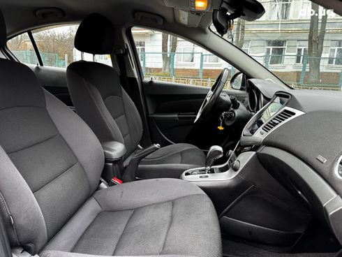 Chevrolet Cruze 2013 серый - фото 33