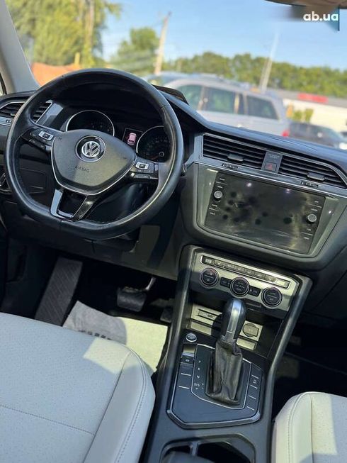 Volkswagen Tiguan 2018 - фото 12