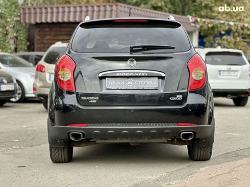 SsangYong Korando 2013 черный - фото 5