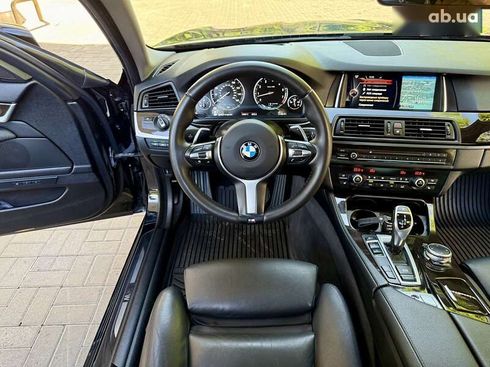 BMW 5 серия 2015 - фото 29