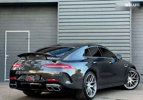 Mercedes-Benz AMG GT 4 2020 - фото 10