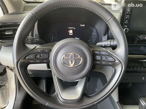 Toyota Yaris Cross 2021 - фото 20