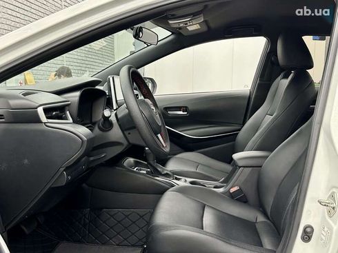 Toyota Corolla 2020 - фото 20