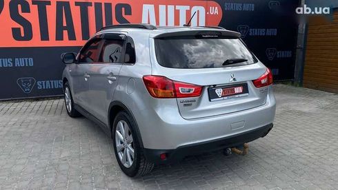 Mitsubishi Outlander 2013 - фото 10