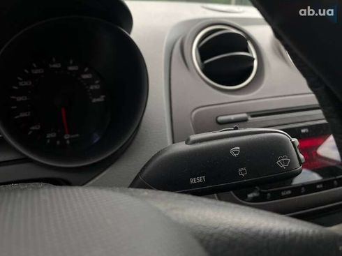 SEAT Ibiza 2011 - фото 29