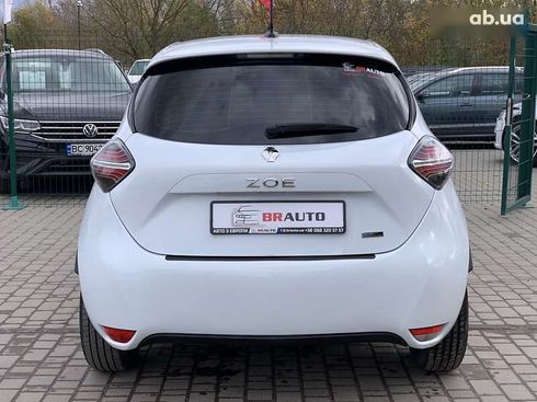Renault Zoe 2020 - фото 17