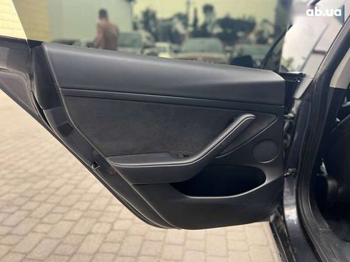 Tesla Model 3 2023 - фото 17