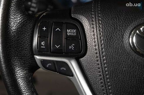 Toyota Sienna 2020 - фото 19