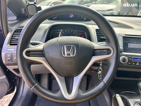 Honda Civic 2008 - фото 16