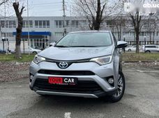 Продаж вживаних Toyota RAV4 в Києві - купити на Автобазарі
