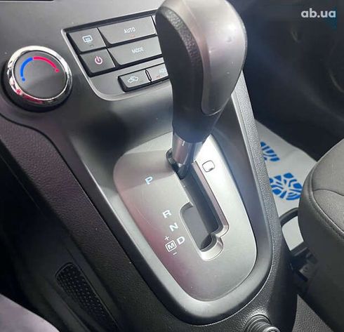 Chevrolet Orlando 2011 - фото 20