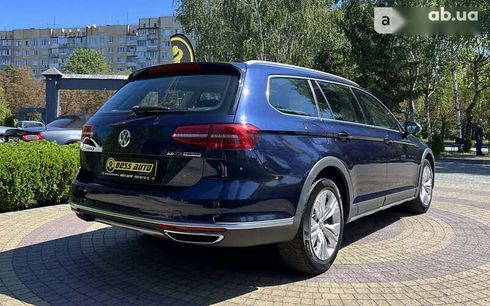 Volkswagen passat alltrack 2017 - фото 7