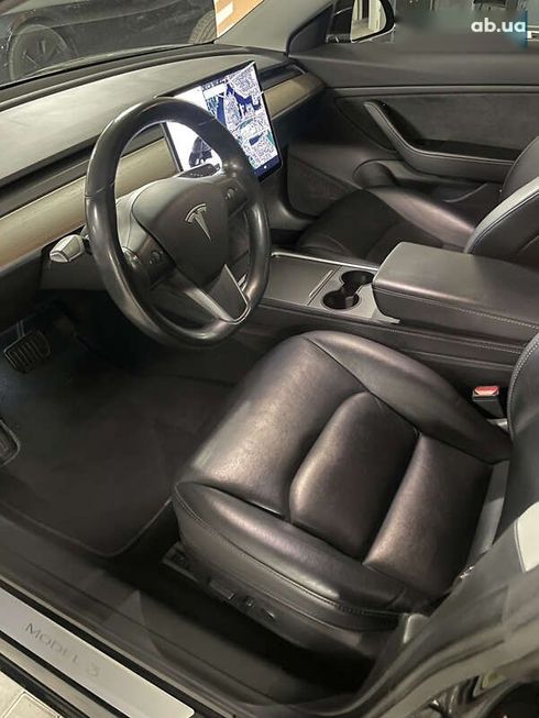 Tesla Model 3 2019 - фото 9