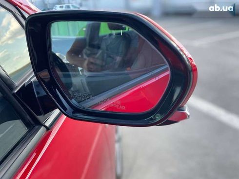 Toyota Prius 2017 - фото 16
